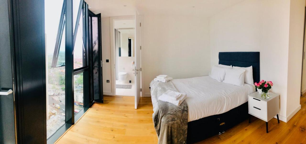 Luxury 2 Bedroom Apartment 20 Min From Central London Kültér fotó